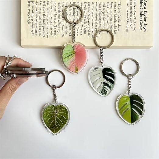 PRITO Basic Leaf Shape Keychains, Set of 4, Cute Leaf Shaped